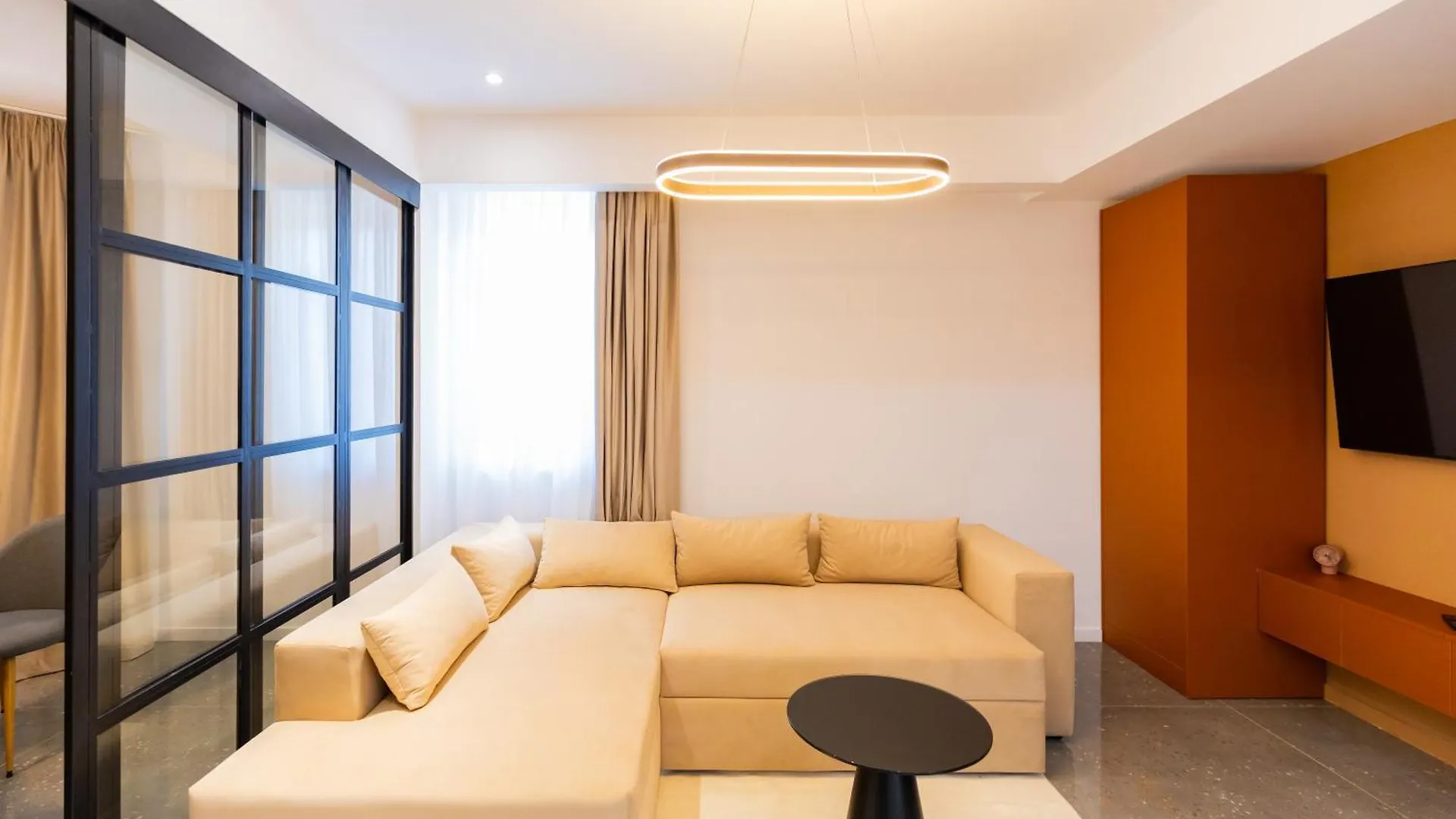 Juno New Boutique Building Apartment With Private Parking Bükreş Romanya